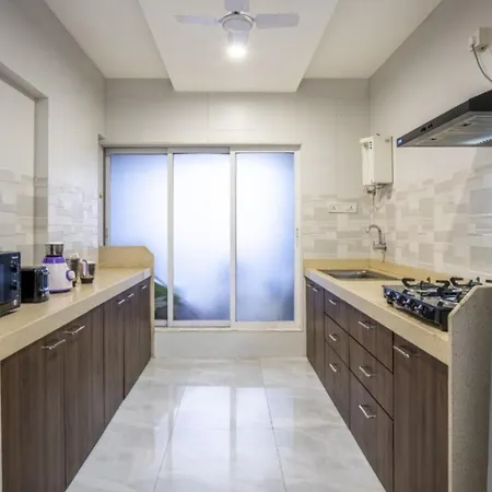 Apartment Private Rooftop 3br Near International Airport Andheri East