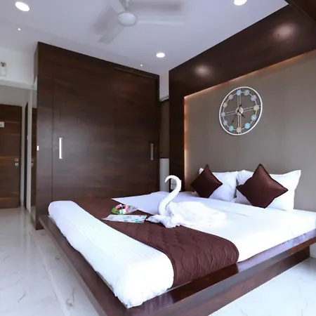 Apartment Premium 3br Near Bkc & Bandra East Mumbai