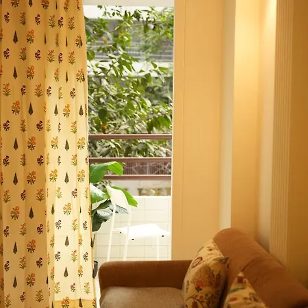 Apartment Deep 5th Floor - 3bhk Aesthetic Khar