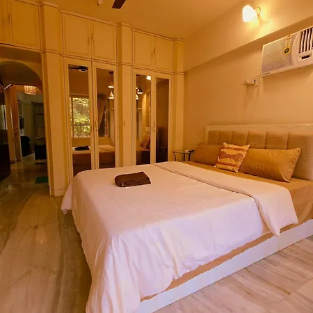 Apartment Adore 4 Bhk Luxury Apartment- Bandra Mumbai