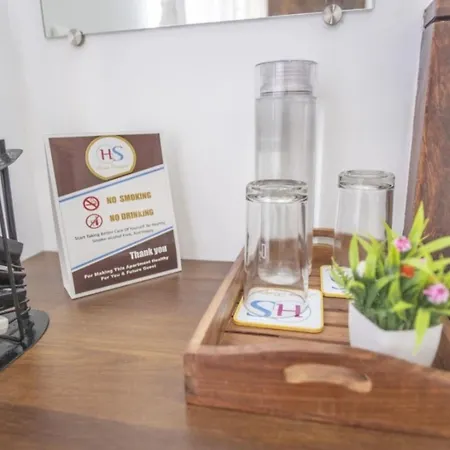 Apartment Private Rooftop 3br Near International Airport Andheri East *