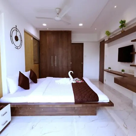 Premium 3br Near Bkc & Bandra East Apartment Mumbai