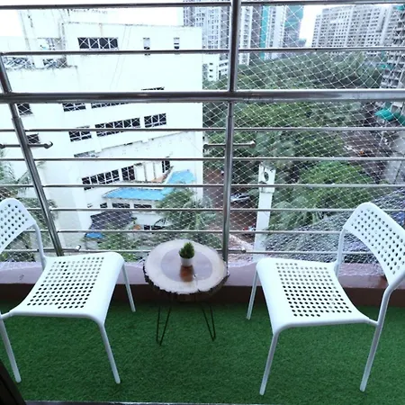 Premium 3br Near Bkc & Bandra East Apartment *