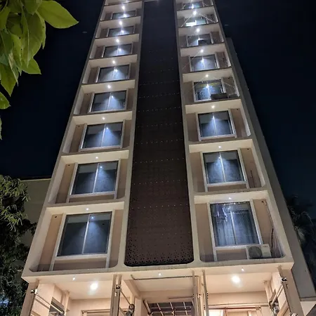 Peaceful & Spacious 2 Bhk Near Airport Mumbai