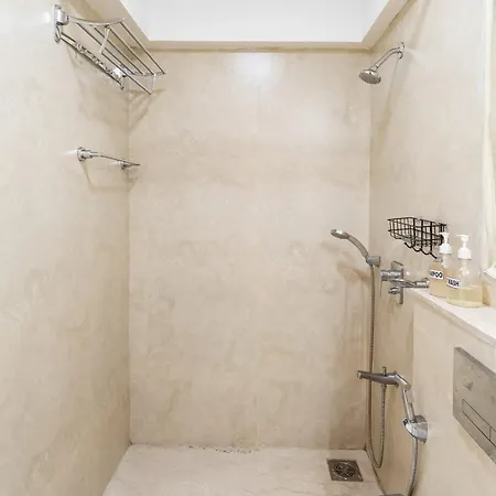 Apartment Premium By House Oona Mumbai