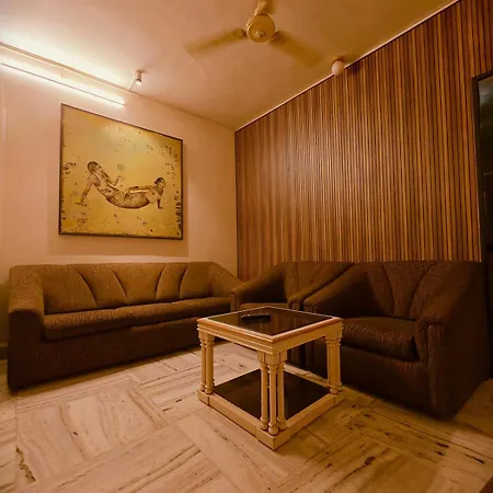 Adore 4 Bhk Luxury Apartment- Bandra Apartment