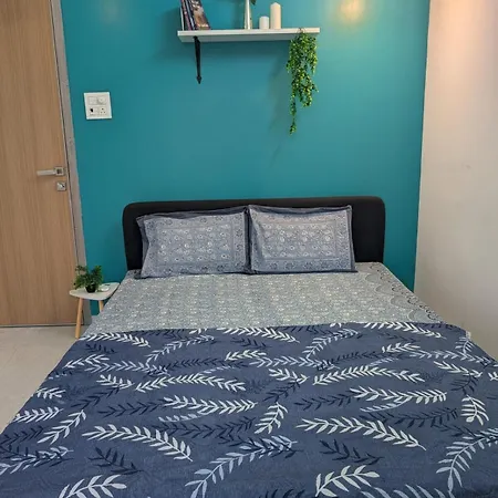Apartment Peaceful & Spacious 2 Bhk Near Airport