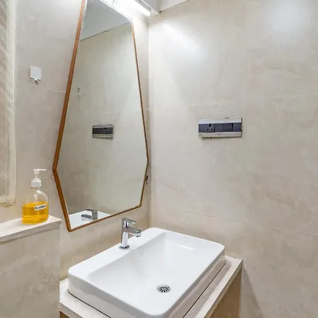 Apartment Premium By House Oona Mumbai
