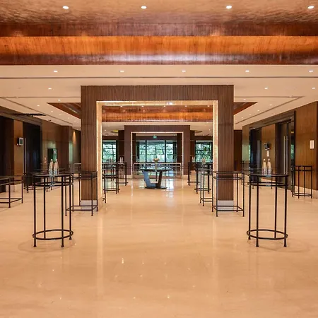 Novotel Juhu Hotel Mumbai