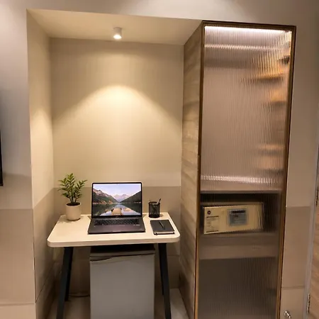 The Oriental Residency 3*