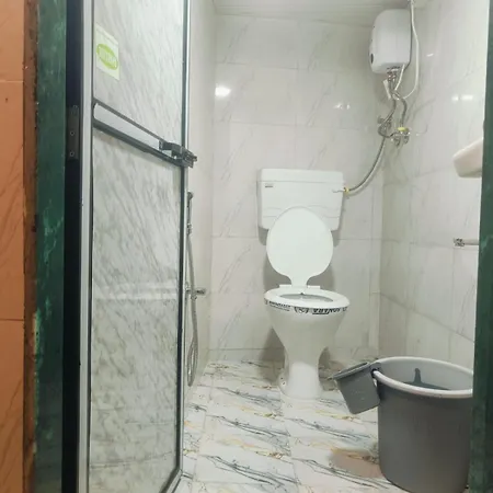 Bed & Breakfast Rrb *