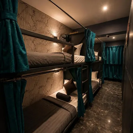Hostel Zull Backpackers Andheri-midc *
