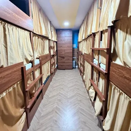 New Signature Dormaitory Mumbai