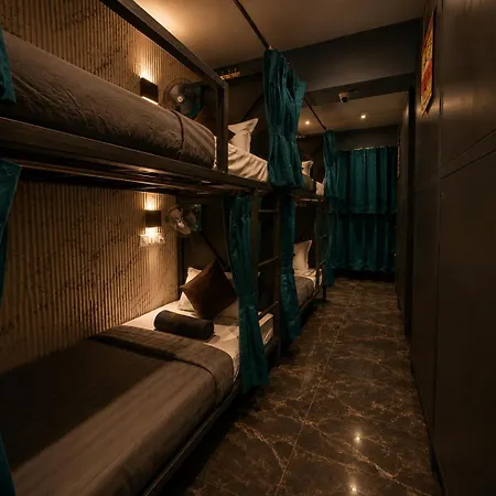 Hostel Zull Backpackers Andheri-midc *