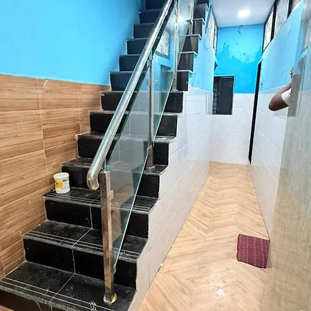 Hostel New Signature Dormaitory Mumbai