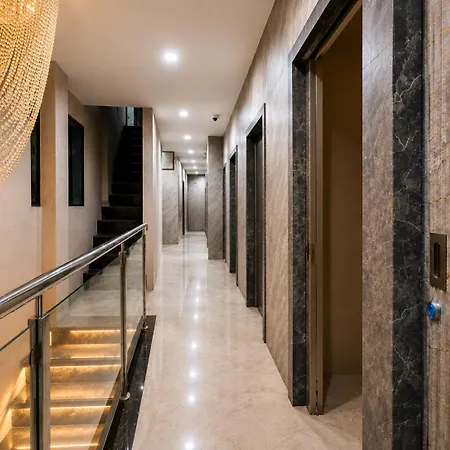Hostel Zest Goregaon West Mumbai