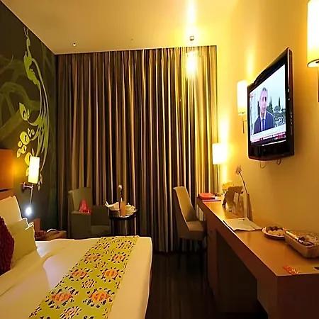 Hotel The Beatle 4*