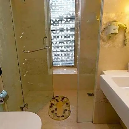 Residency 3* Mumbai