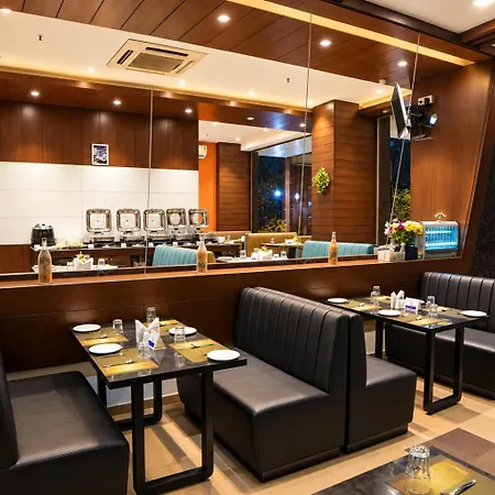 The Altruist Andheri 3*