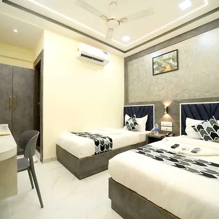 Hotel N.m. Mumbai