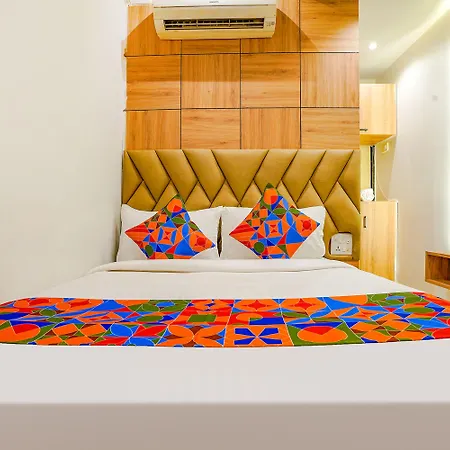 Fabexpress New Deepak - Nr & Csmt Station Hotel