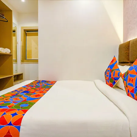 Fabexpress New Deepak - Nr & Csmt Station Hotel Mumbai
