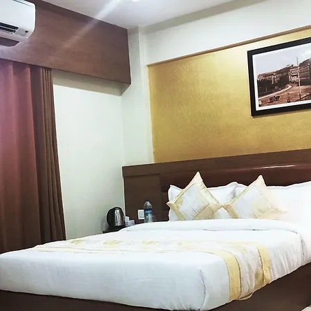 Crystal Luxury Inn- Bandra Mumbai