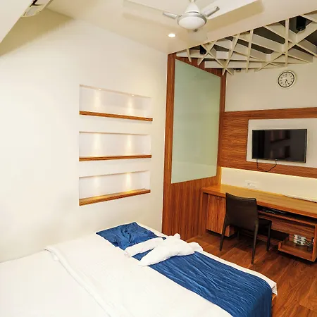 Aparthotel Zenith Homes - Powai 3*