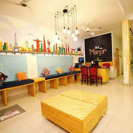 Nap Manor Hostel *