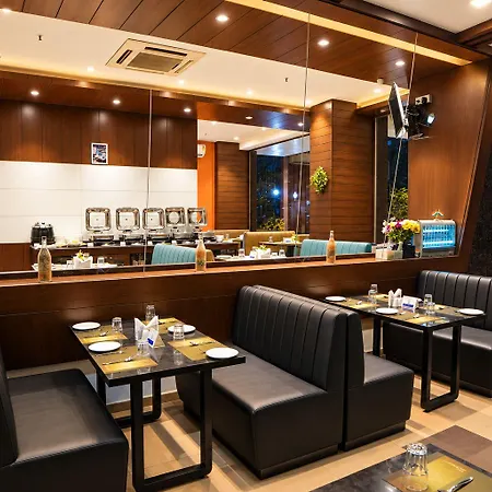 The Altruist Andheri 3*