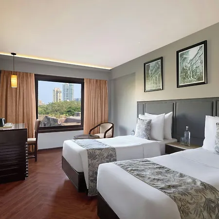 Midtown Pritam Hotel