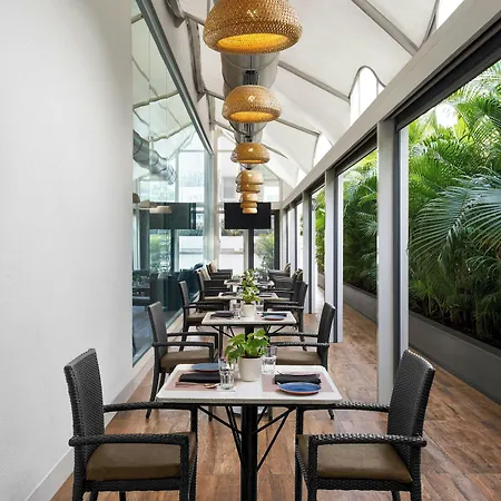 The Fern Residency Mumbai, The Acres Chembur, Series By Marriott 4* Mumbai