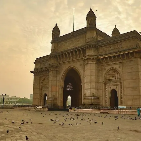 Hotel Royal Castle Mumbai