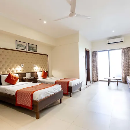 Hotel West End Opp Hospital Mumbai