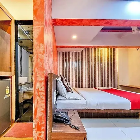 Arma Court - Near Us Embassy, Bkc Hotel 2*