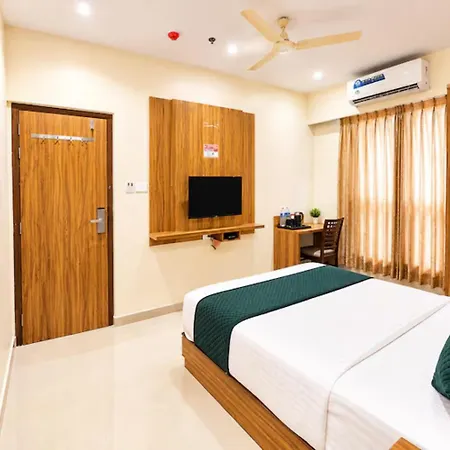 Hotel Bkc Garden - Near Jio Convention