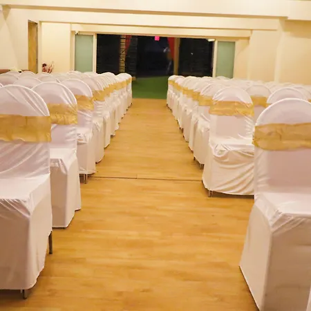 Hotel Tuliip Residency 3*
