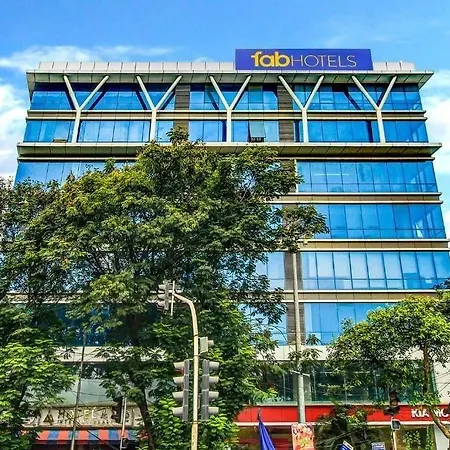 Fabhotel Axis International - Nr International Airport Hotel