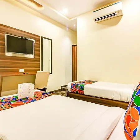 Fabhotel Axis International - Nr International Airport Mumbai