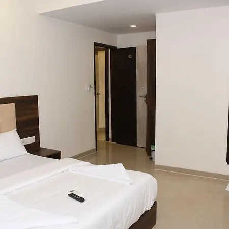 Precious Pearl 2* Mumbai