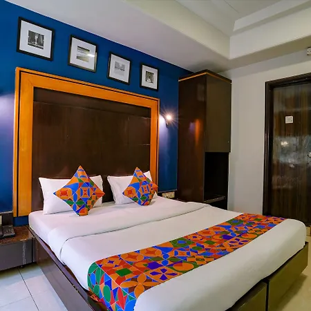 Hotel Via Manas Residency 4*