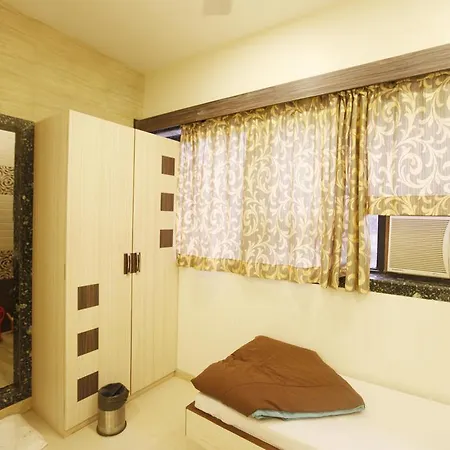 Al Moazin 2* Mumbai