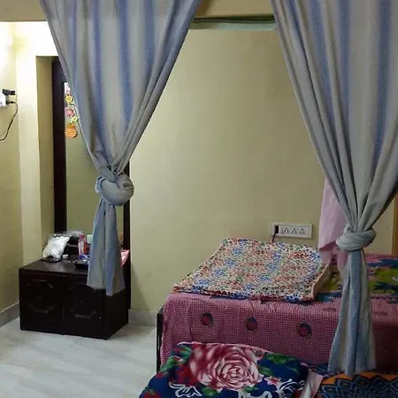 Bandra Sea Apt Apartment *