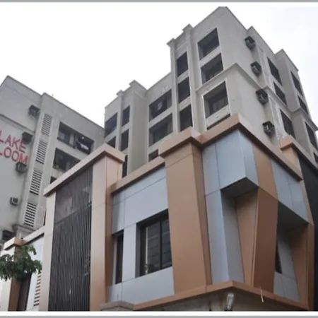 Hotel Bloom Residency 3*