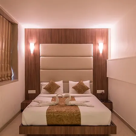Royal Park Hotel 3*