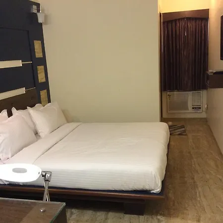 Hotel Sapna 2*