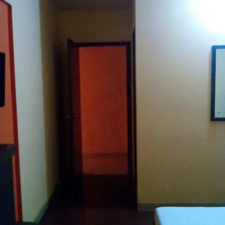 Jalaja Hotel *