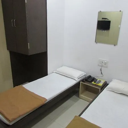 Hotel Click Andheri Midc 3*