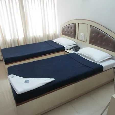 Click Andheri Midc Hotel Mumbai
