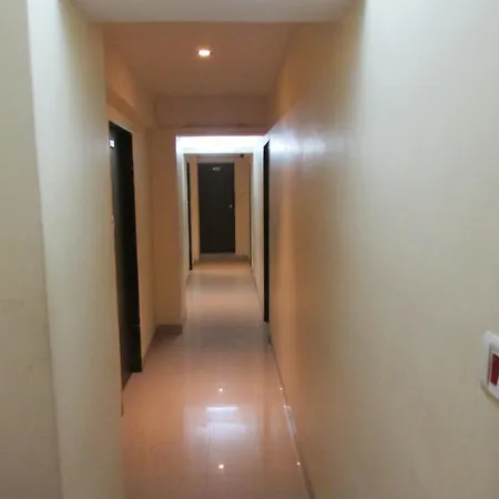 Hotel Oyo 49867 Hotel Kalpana Residency Mumbai